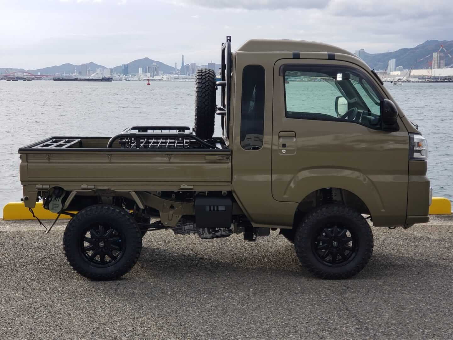 2022 Daihatsu Hijet Jumbo Extreme add image thumbnail